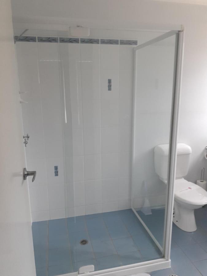 Blk Stays Guest House Deluxe Units Morayfield Esterno foto