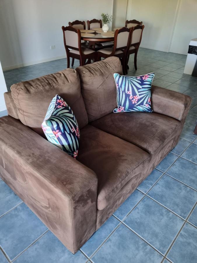 Blk Stays Guest House Deluxe Units Morayfield Esterno foto