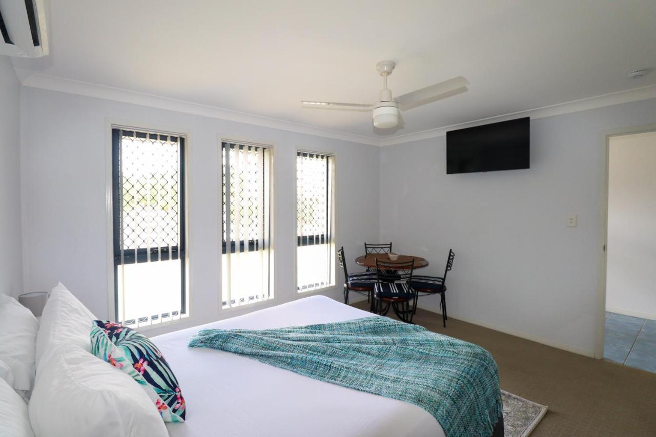 Blk Stays Guest House Deluxe Units Morayfield Esterno foto